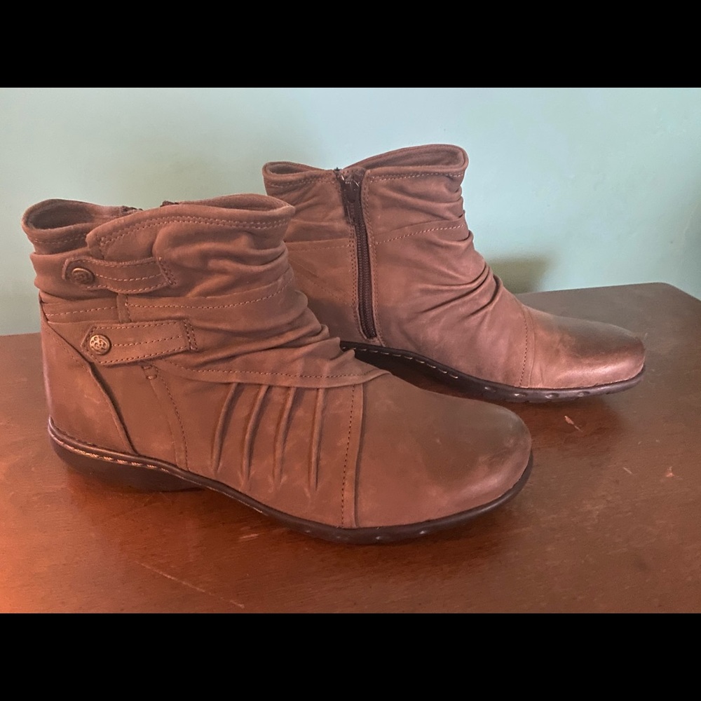 Rockport Super Light Booties